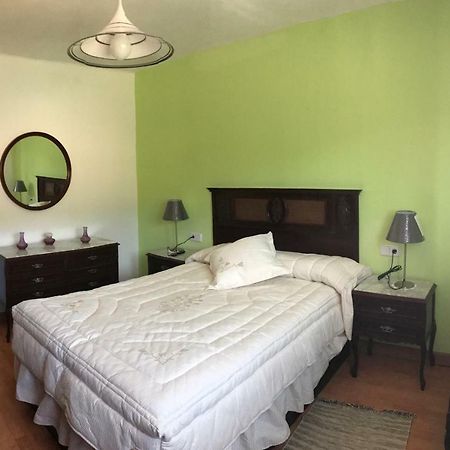 Casa De Pueblo Con Merendero Alquilable Opcionalmente Casarejos Eksteriør billede